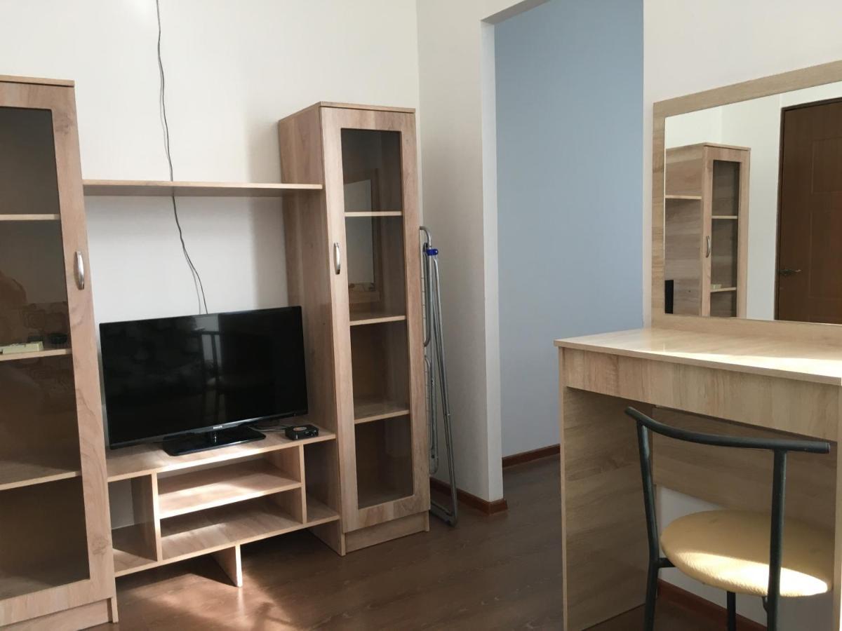 46,2 Karmysova Street Serviced Apartments Almaty Exterior photo